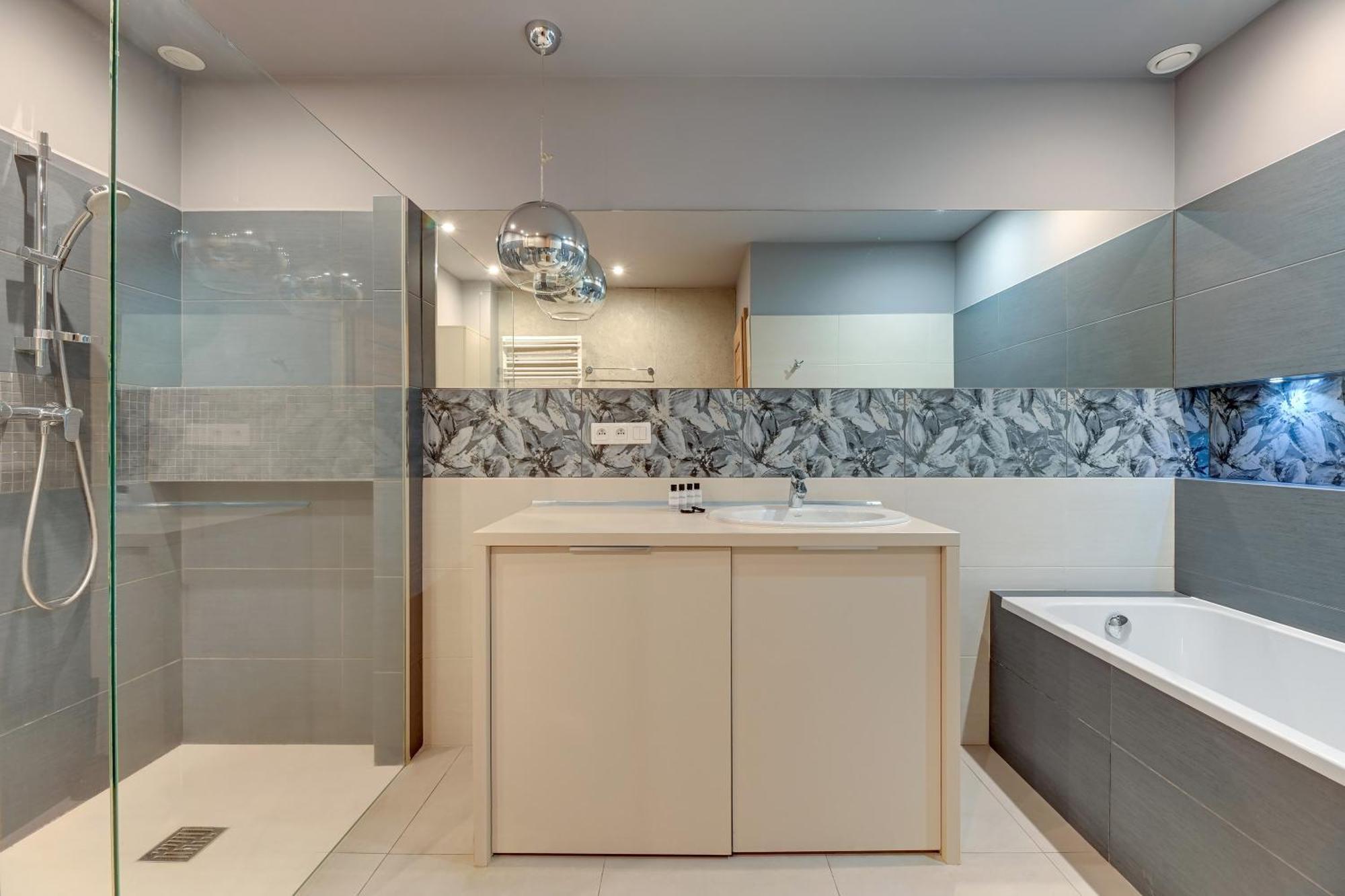 Apartamento Dom & House Szafarnia Modern In Old Town Gdansk